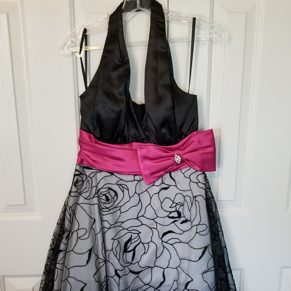 Haltertop Homecoming Dress